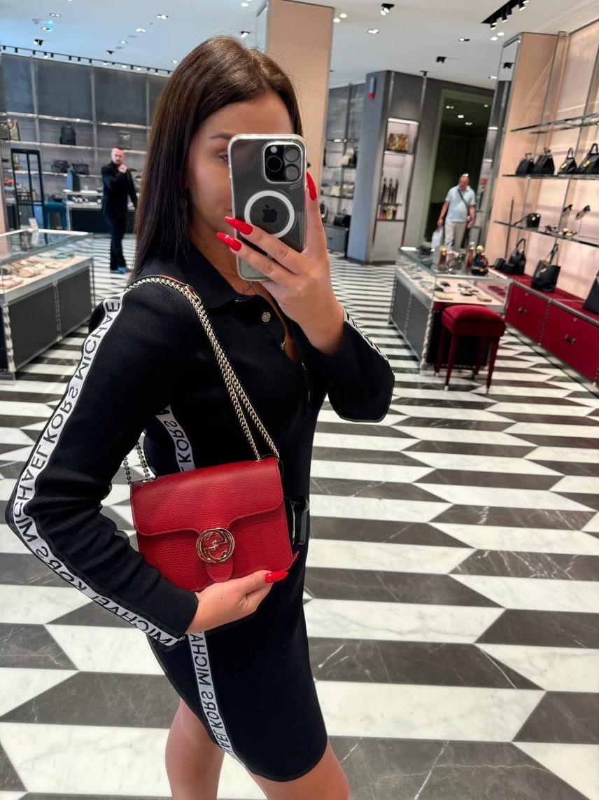GUCCI Crossbody bags side view - Women's luxury Bags