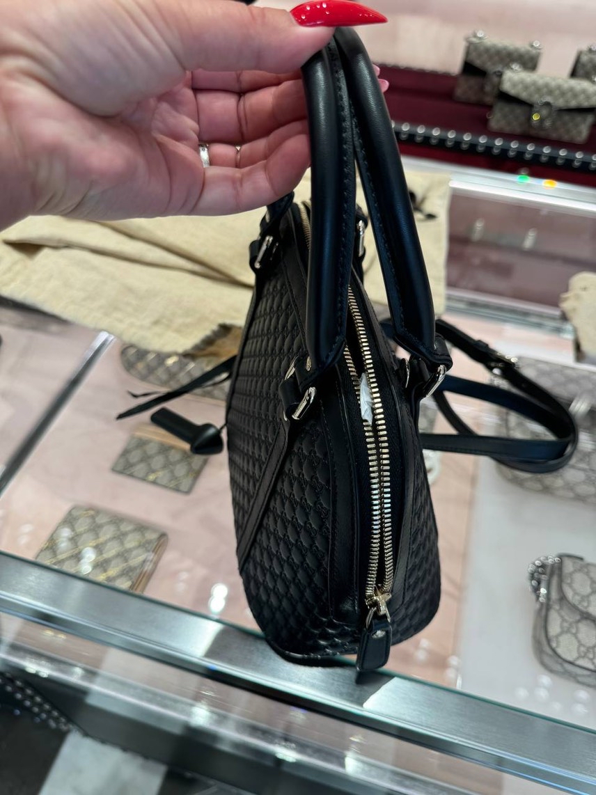 GUCCI Crossbody bags side view - Women's luxury Bags