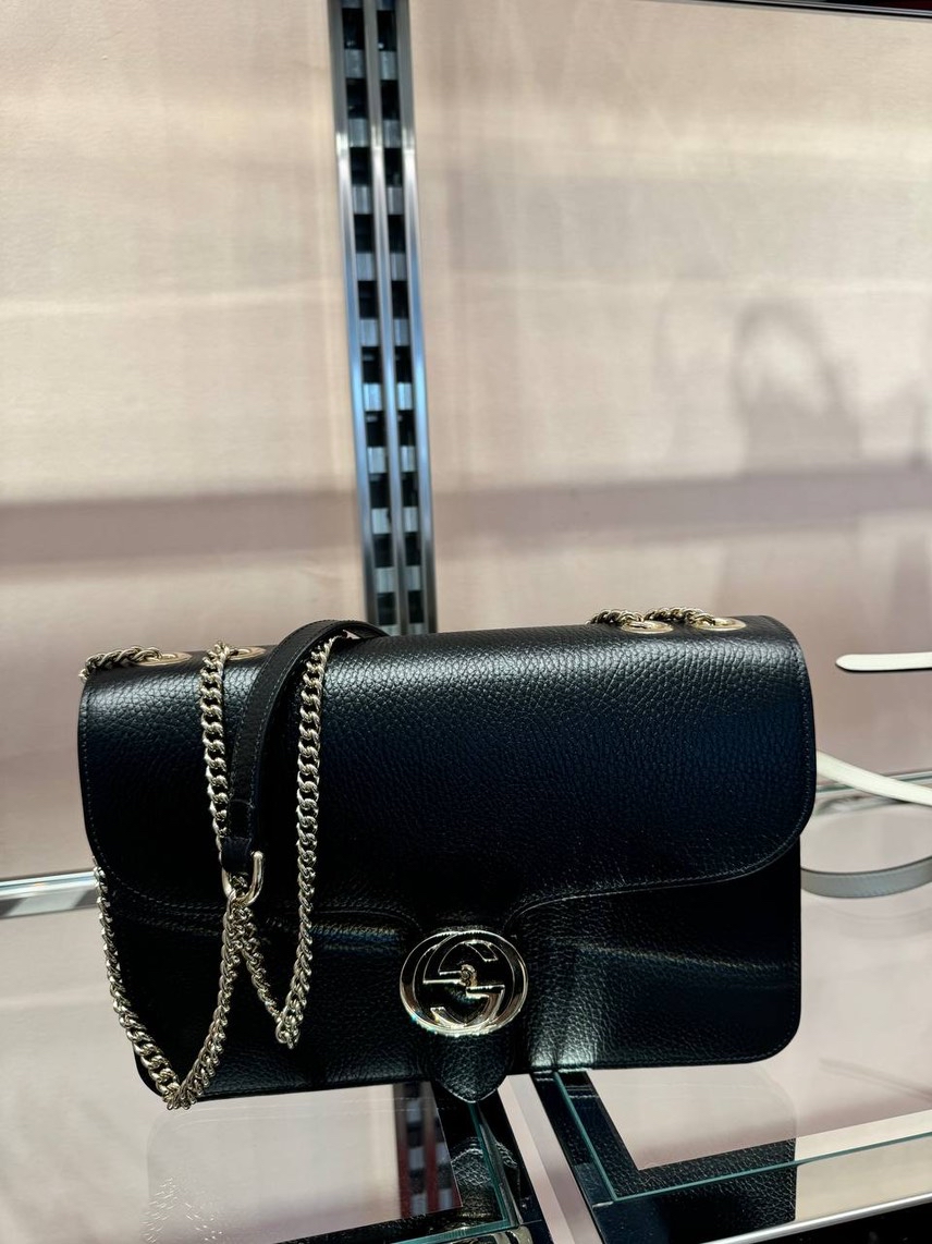 GUCCI Crossbody bags side view - Women's luxury Bags