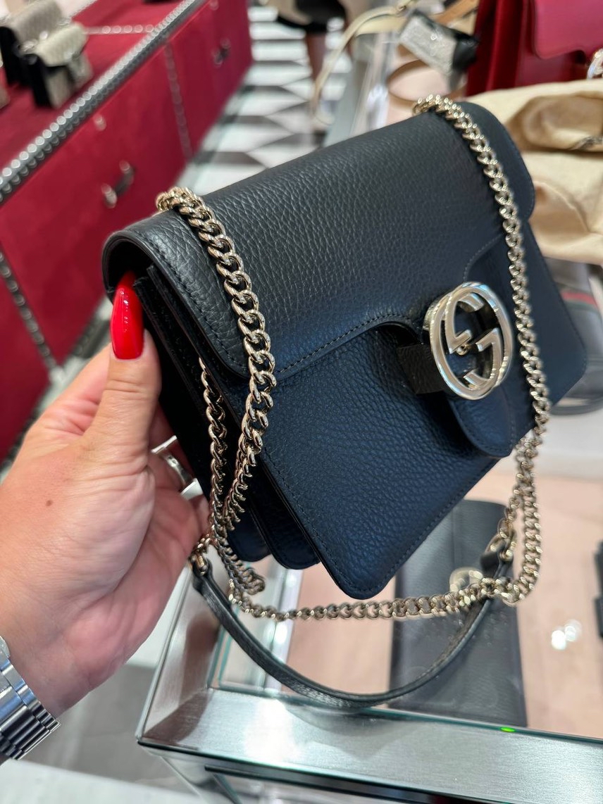 GUCCI Crossbody bags side view - Women's luxury Bags