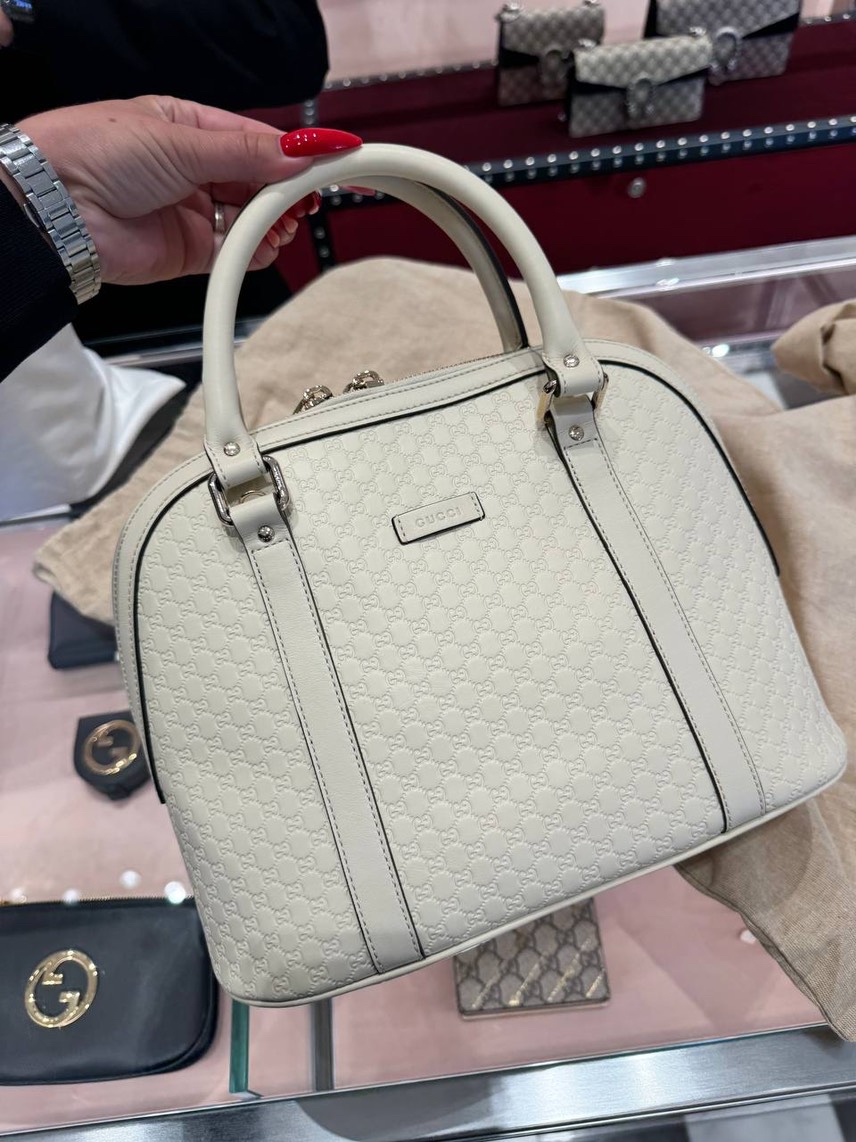 GUCCI Crossbody bags side view - Women's luxury Bags