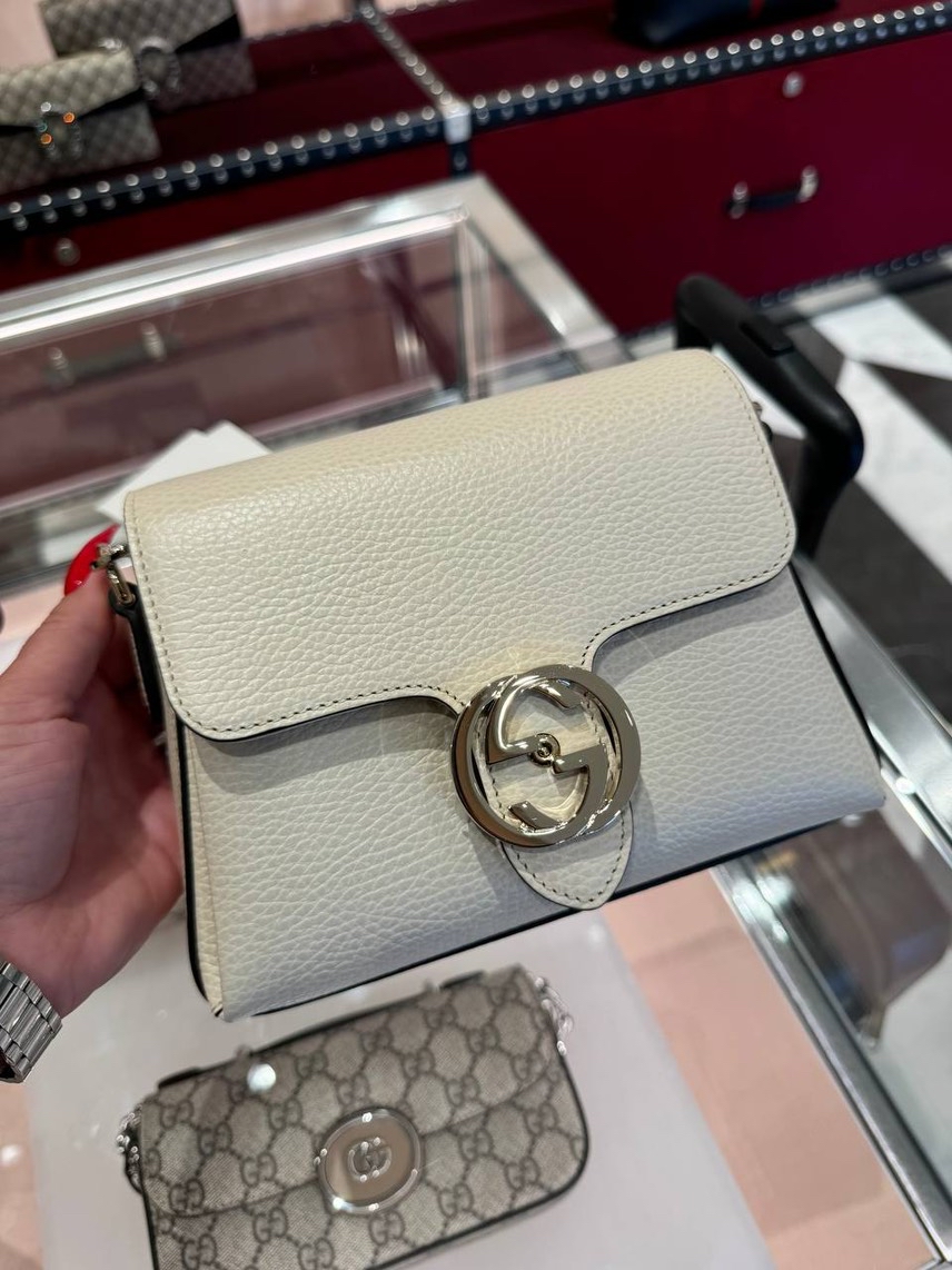 GUCCI Crossbody bags side view - Women's luxury Bags