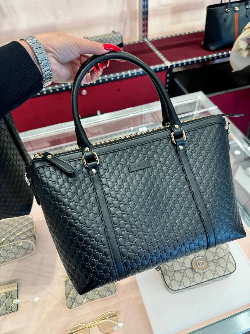 GUCCI Crossbody bags side view - Women's luxury Bags