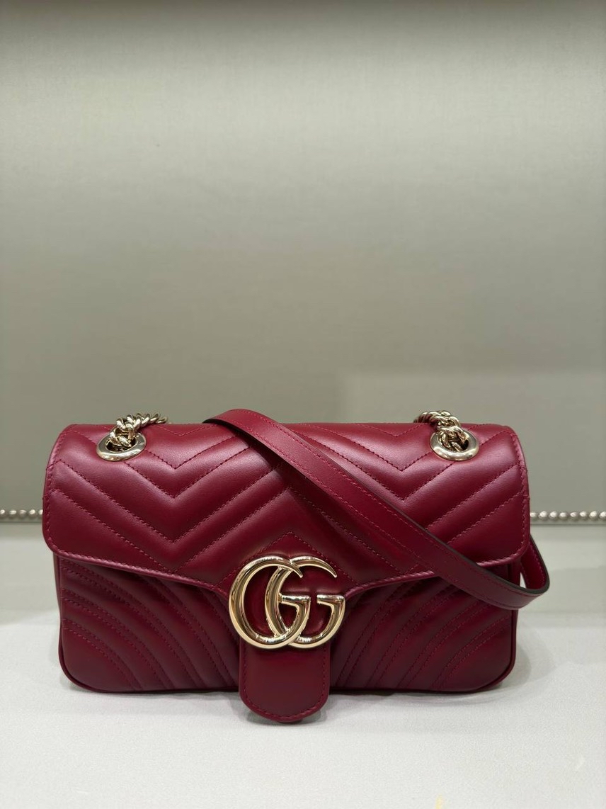 GUCCI Crossbody bags front view - Women's luxury Bags