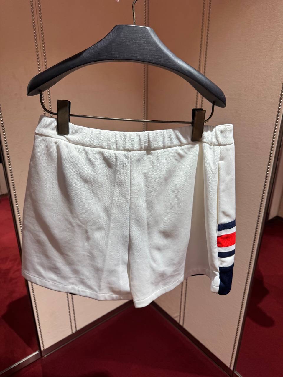 GUCCI Shorts side view - Women's luxury Clothes