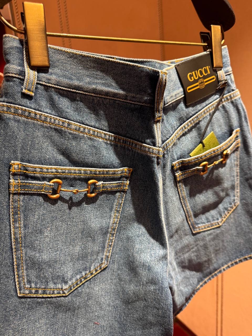 GUCCI Shorts side view - Women's luxury Clothes