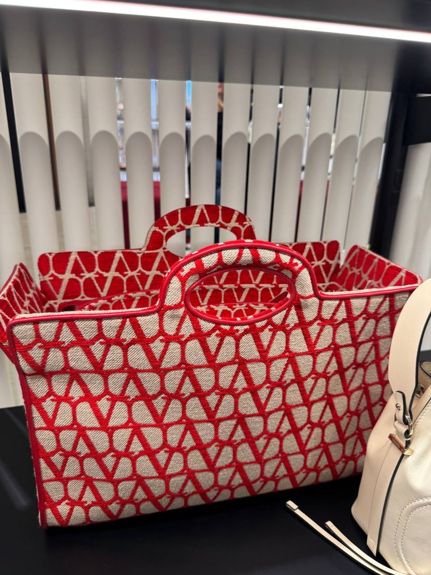 VALENTINO GARAVANI Totes front view - Women's luxury Bags