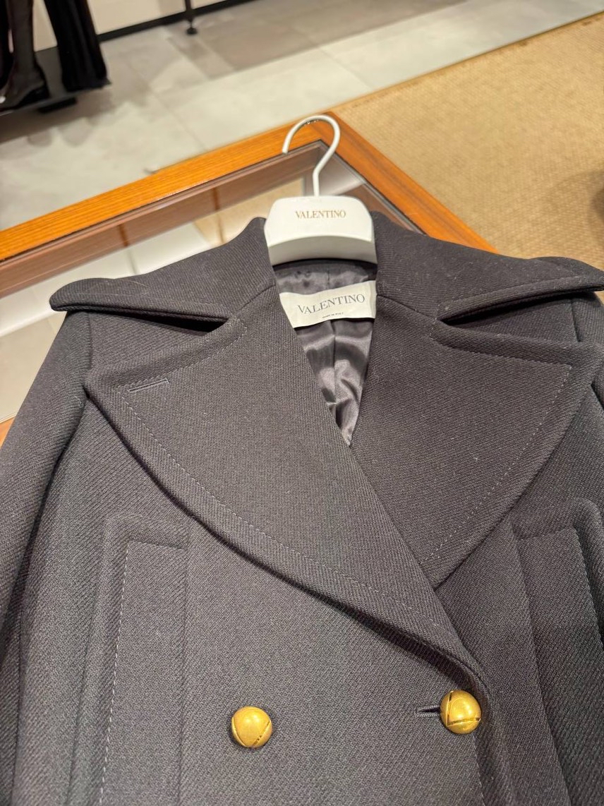 VALENTINO GARAVANI Coats side view - Women's luxury Clothes