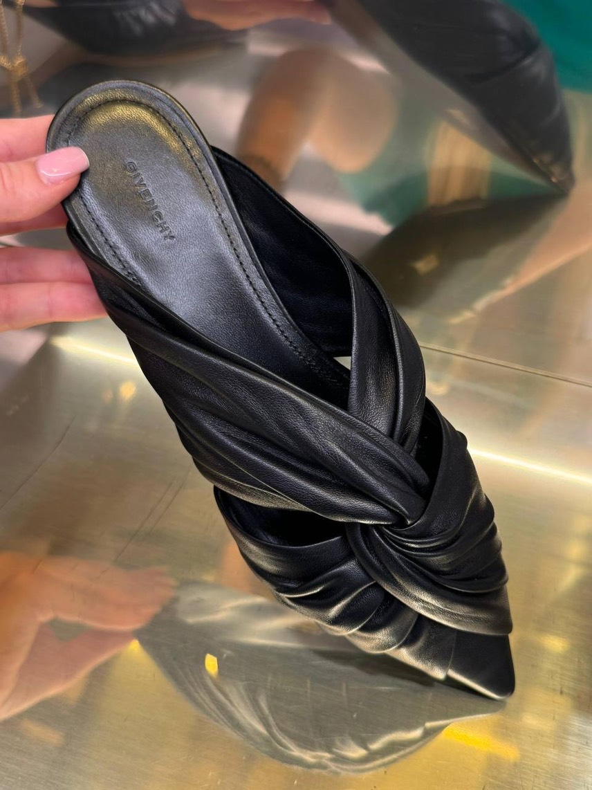 GIVENCHY Slides side view - Women's luxury Shoes