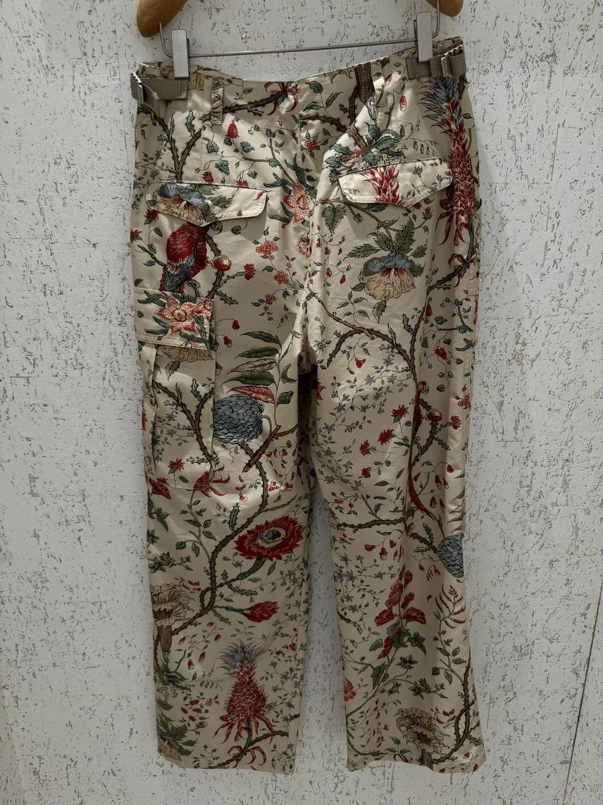 DIOR Trousers side view - Women's luxury Clothes