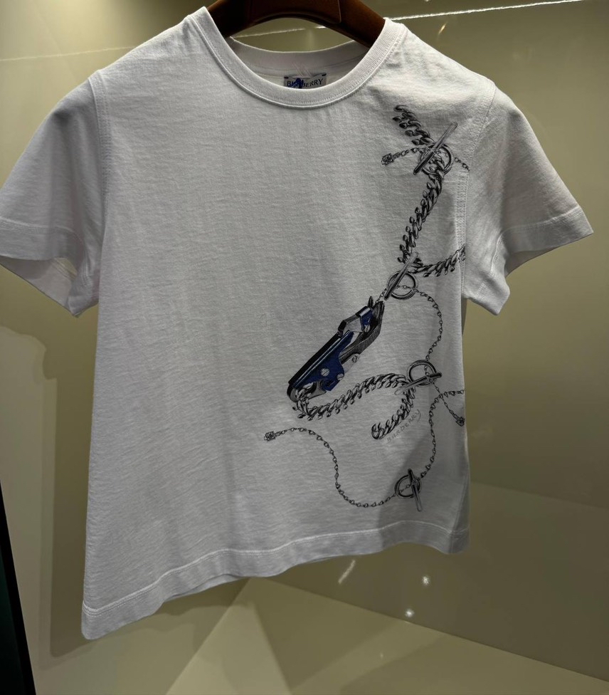 BURBERRY T-shirt and Polo front view - Women's luxury Clothes