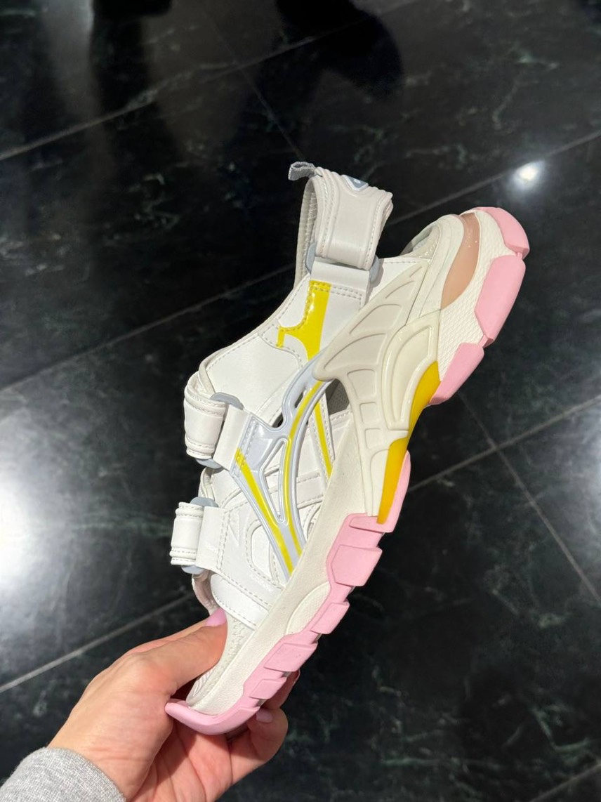 BALENCIAGA Sandals side view - Women's luxury Shoes