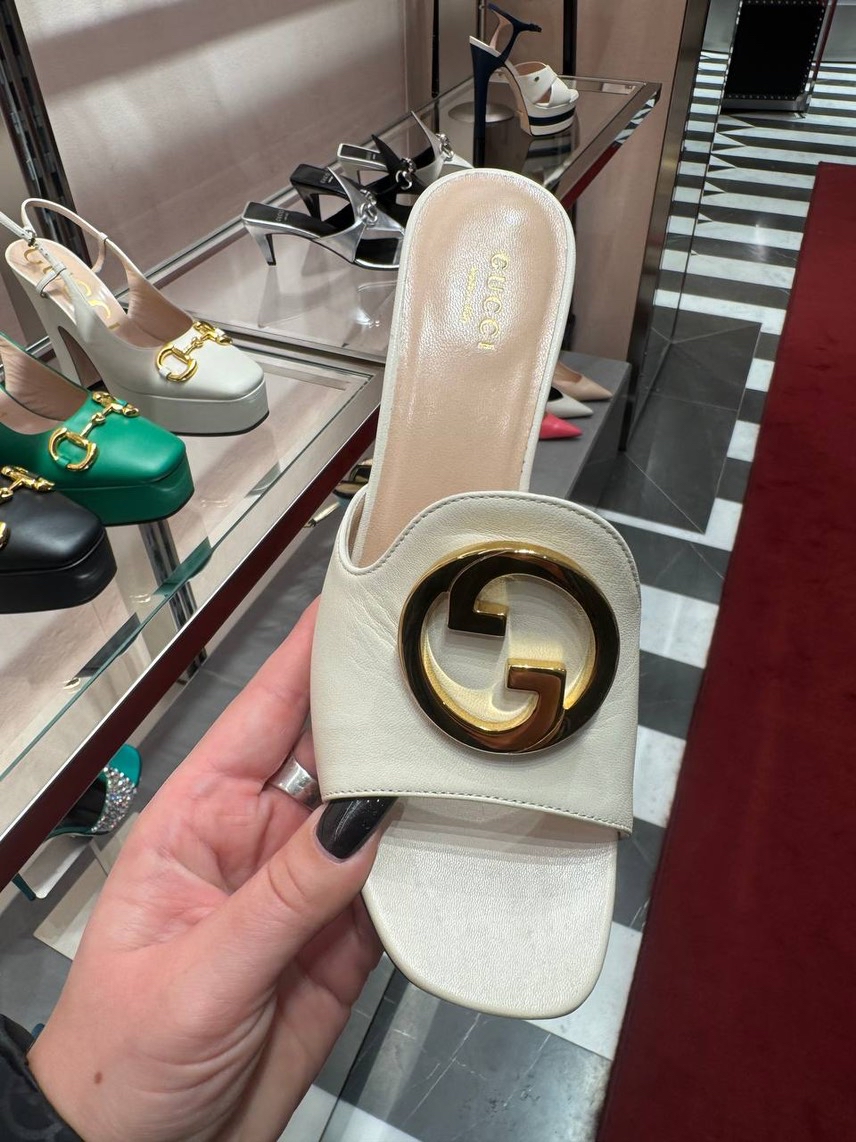 GUCCI Sandals side view - Women's luxury Shoes
