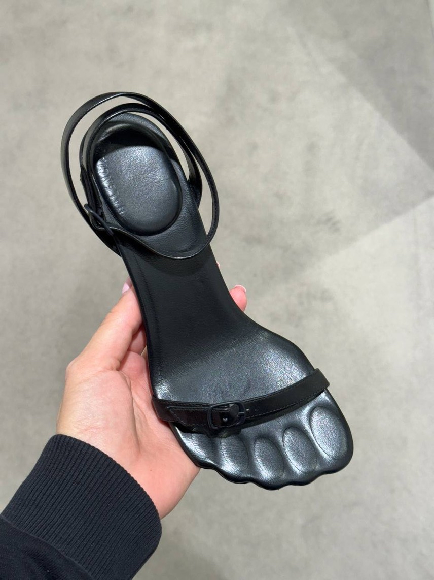 BALENCIAGA Sandals front view - Women's luxury Shoes