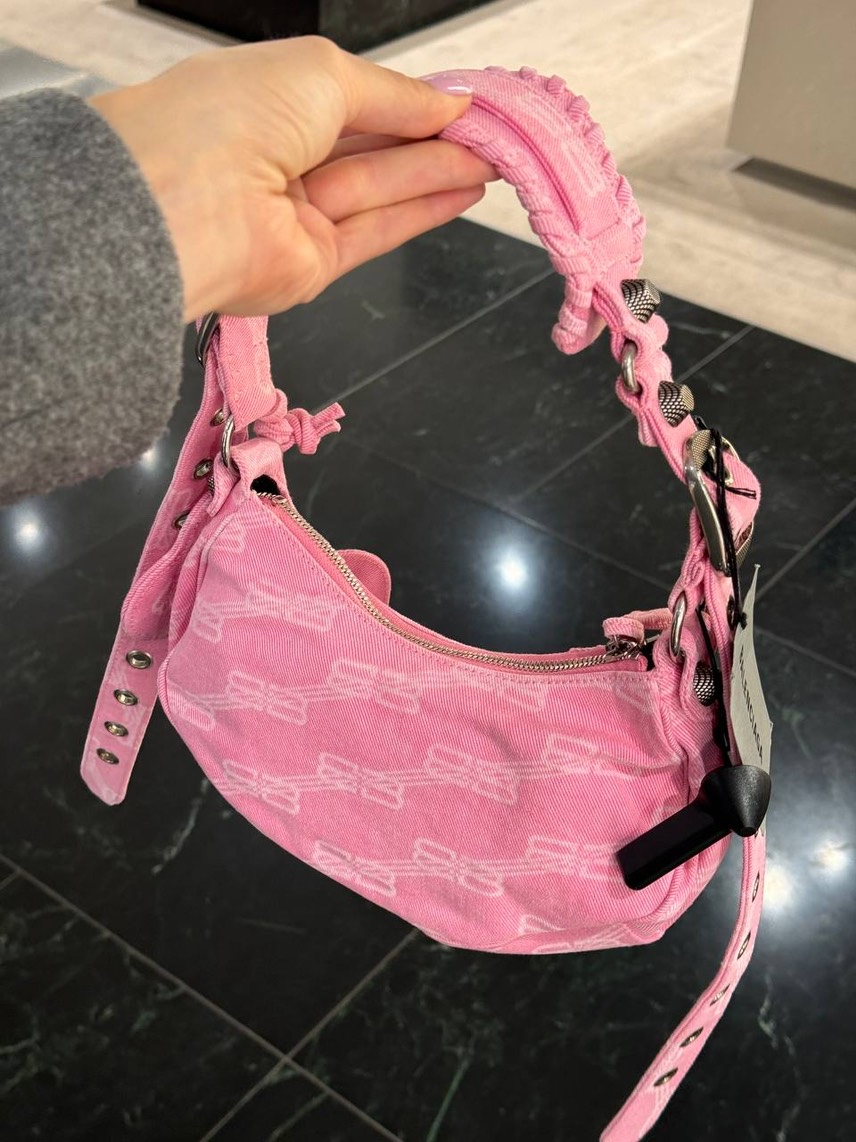 BALENCIAGA Shoulder bags side view - Women's luxury Bags