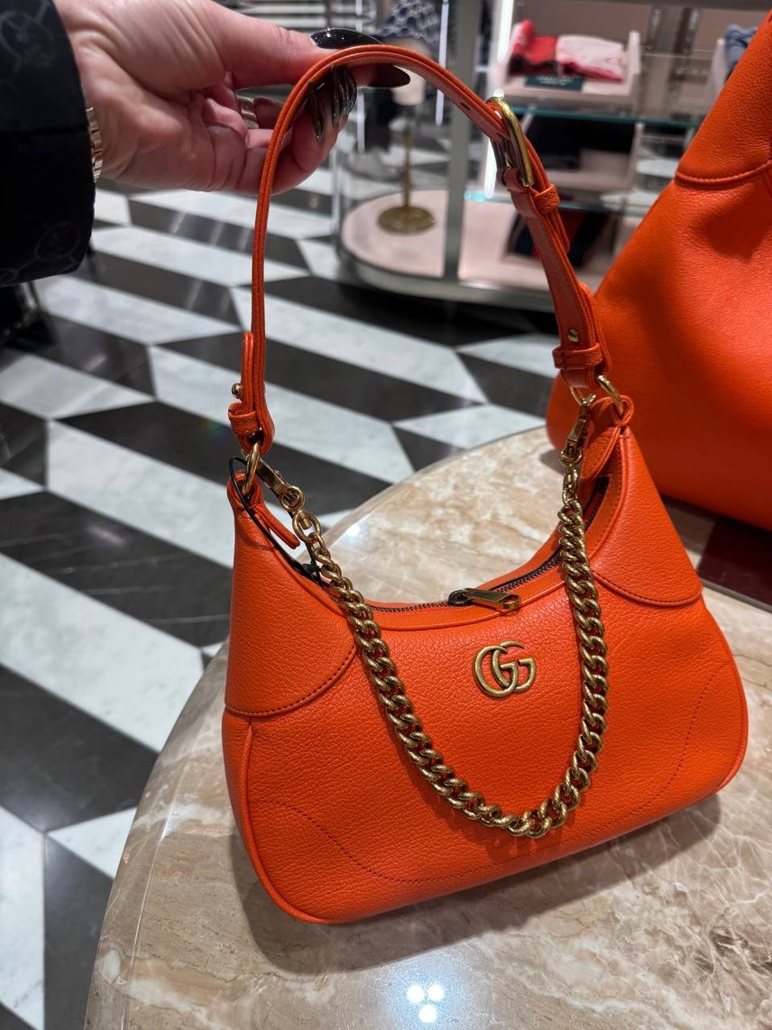 GUCCI Shoulder bags front view - Women's luxury Bags