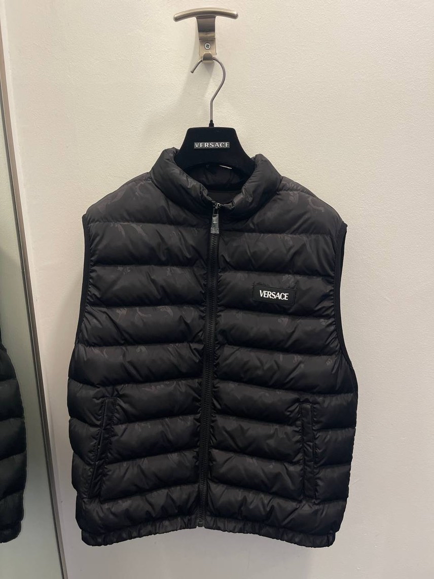 VERSACE Gilets front view - Men's luxury Clothes