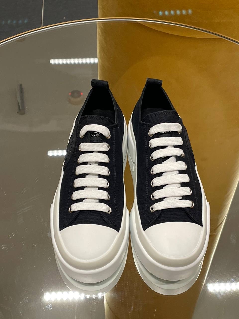 DOLCE & GABBANA Sneakers side view - Men's luxury Shoes