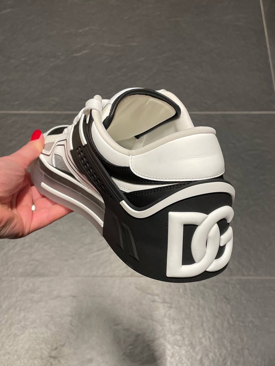 DOLCE & GABBANA Sneakers side view - Men's luxury Shoes