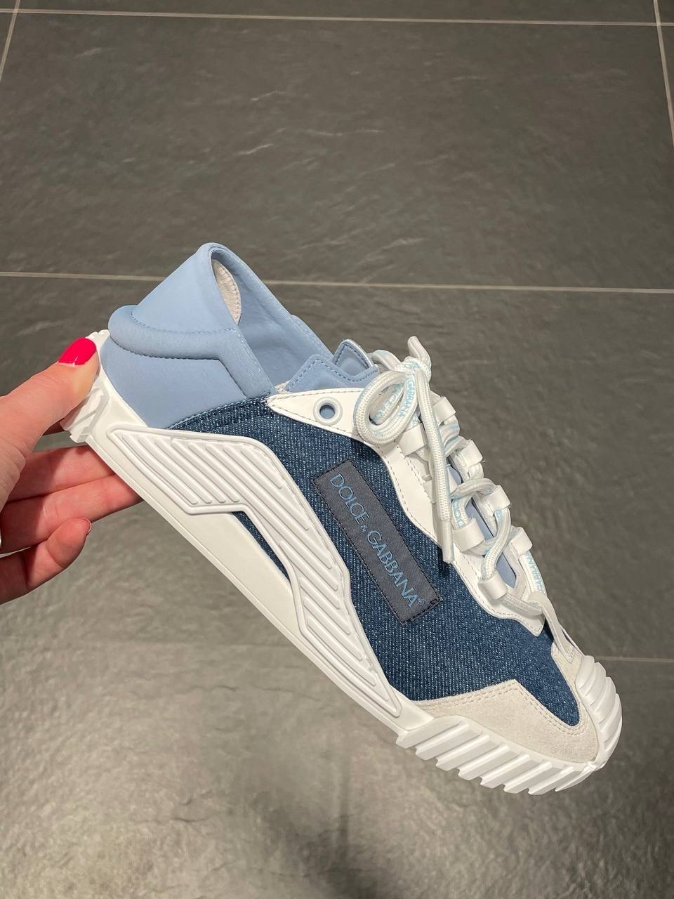 DOLCE & GABBANA Sneakers side view - Men's luxury Shoes