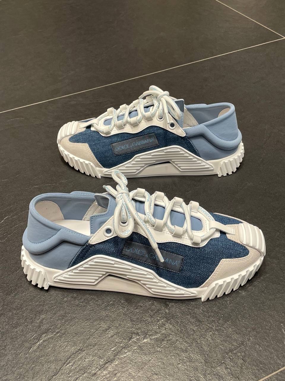DOLCE & GABBANA Sneakers side view - Men's luxury Shoes