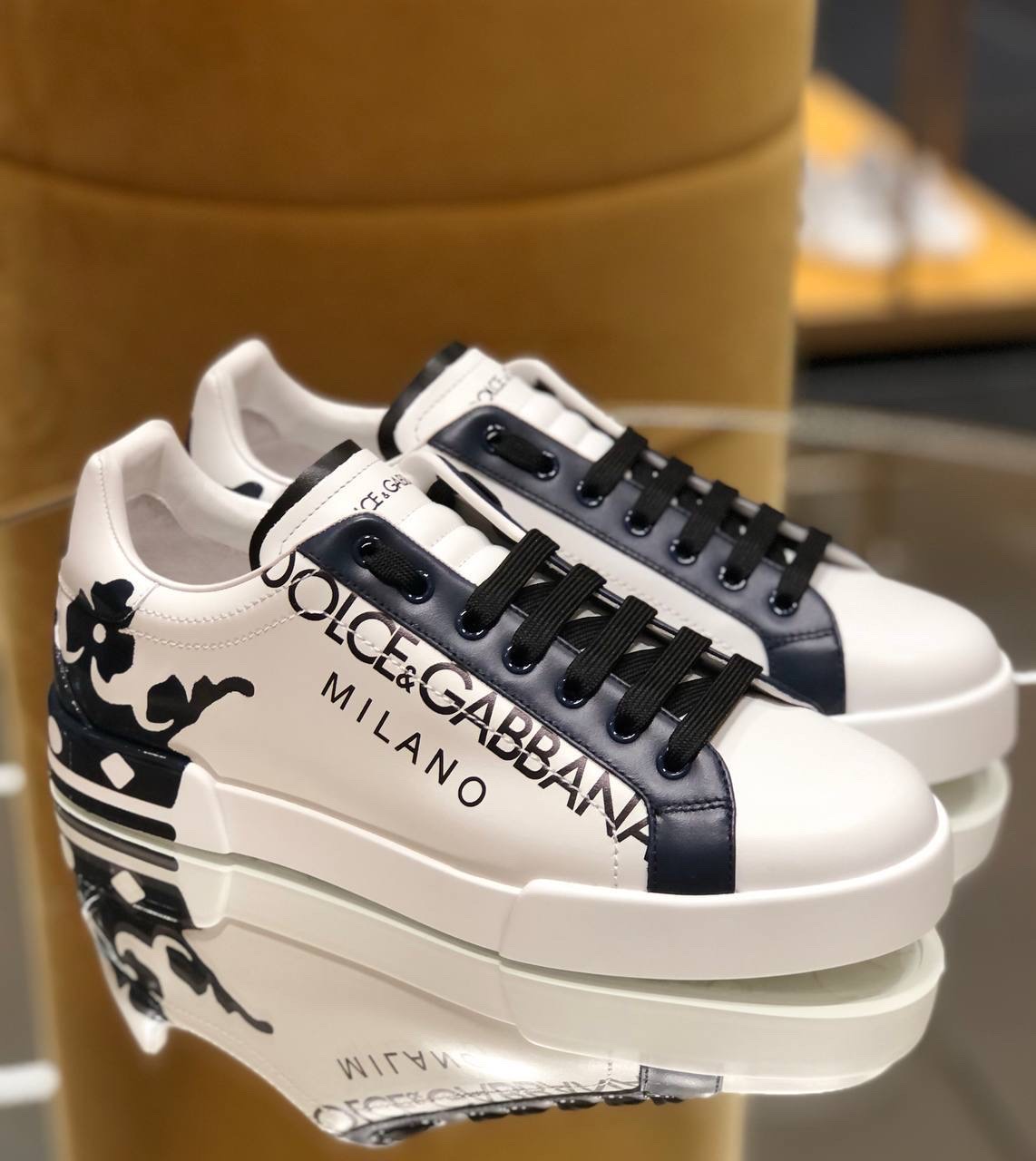 DOLCE & GABBANA Sneakers side view - Men's luxury Shoes