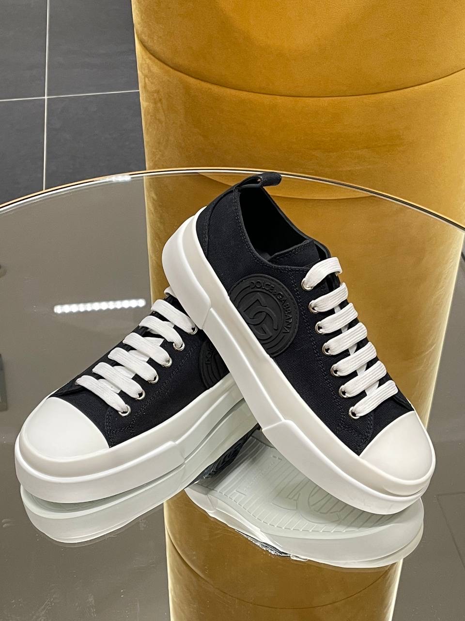 DOLCE & GABBANA Sneakers side view - Men's luxury Shoes