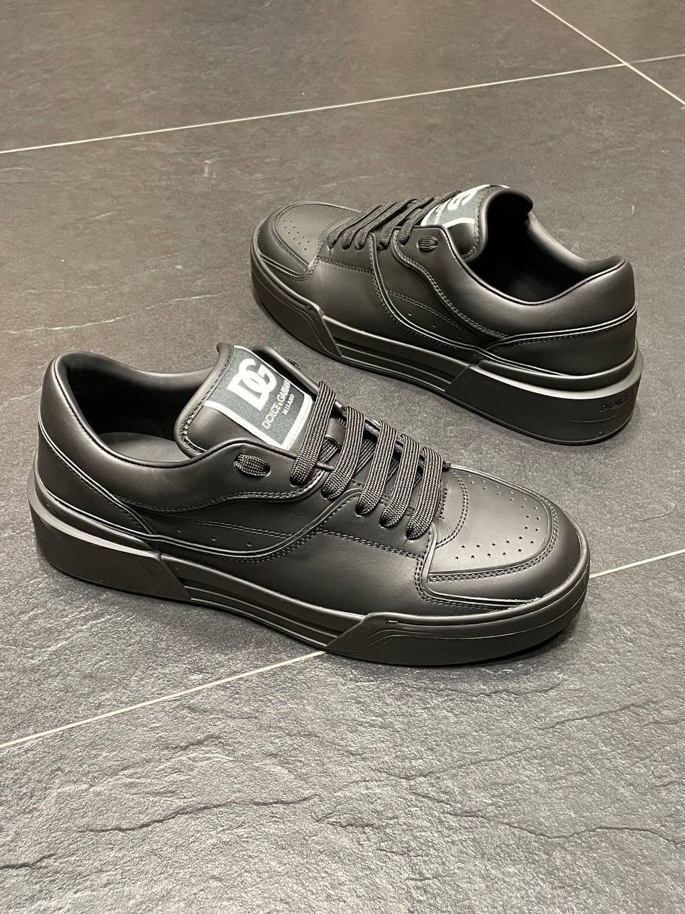 DOLCE & GABBANA Sneakers side view - Men's luxury Shoes