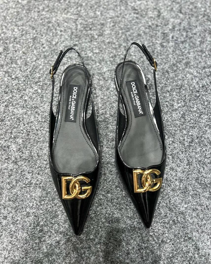 DOLCE & GABBANA Sandals side view - Women's luxury Shoes