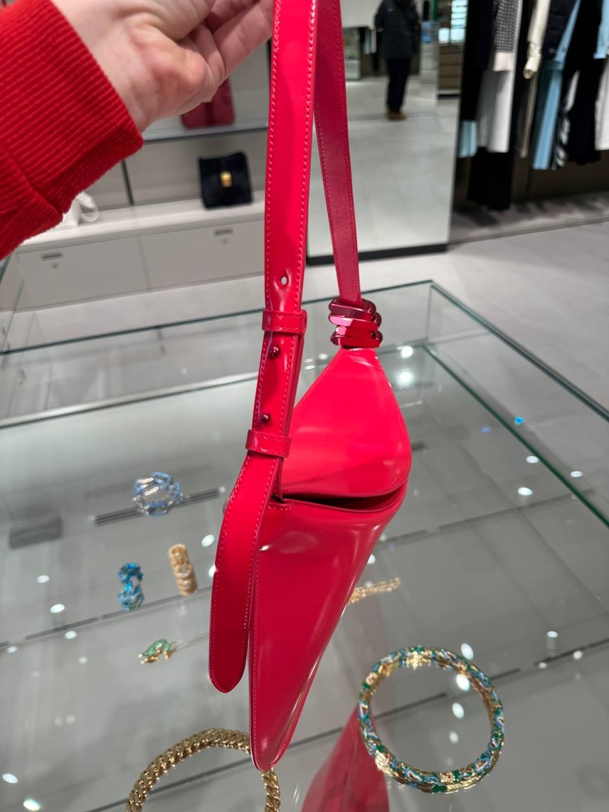 BOTTEGA VENETA Clutch bags side view - Women's luxury Bags
