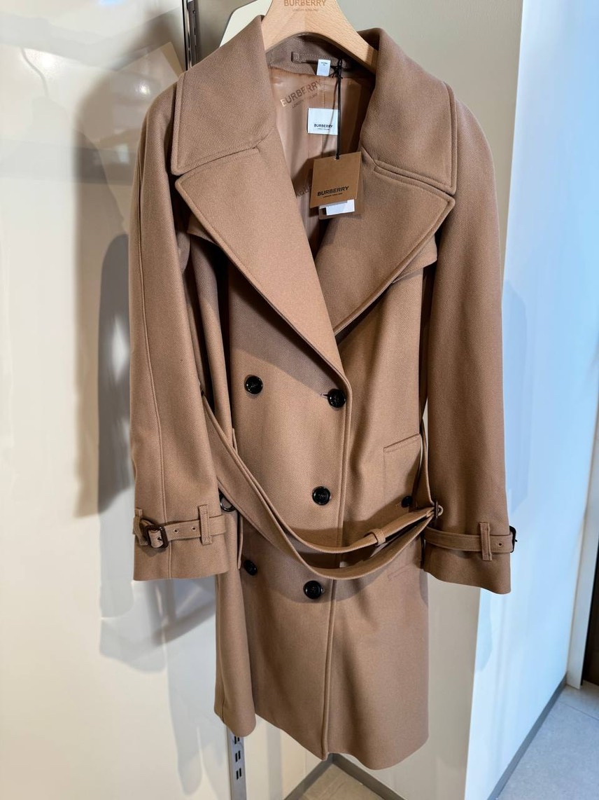 BURBERRY Coats front view - Women's luxury Clothes