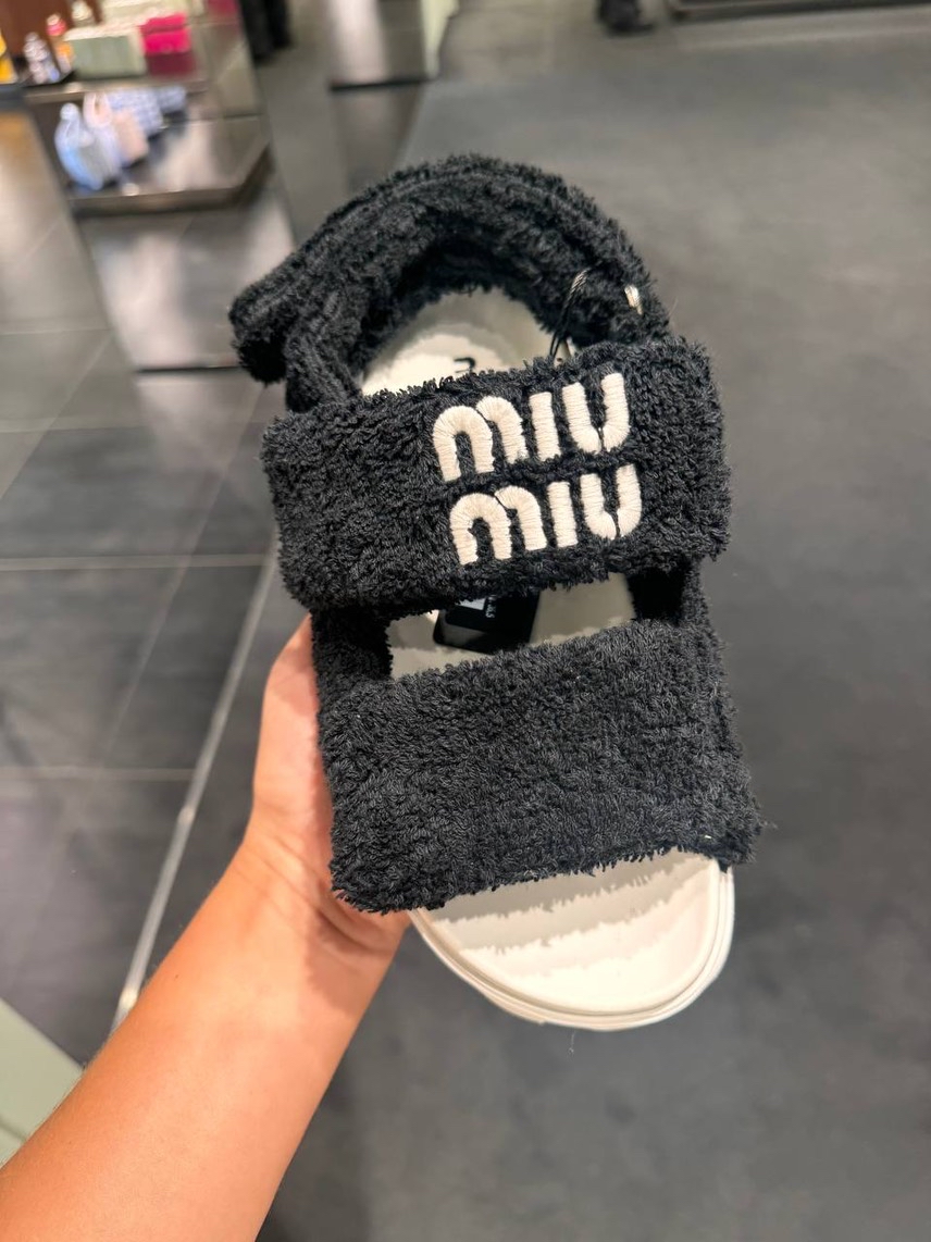 MIU MIU Sandals side view - Women's luxury Shoes