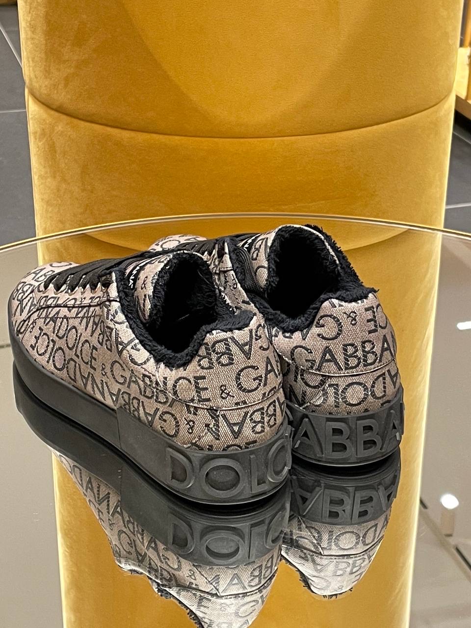 DOLCE & GABBANA Sneakers side view - Men luxury Shoes
