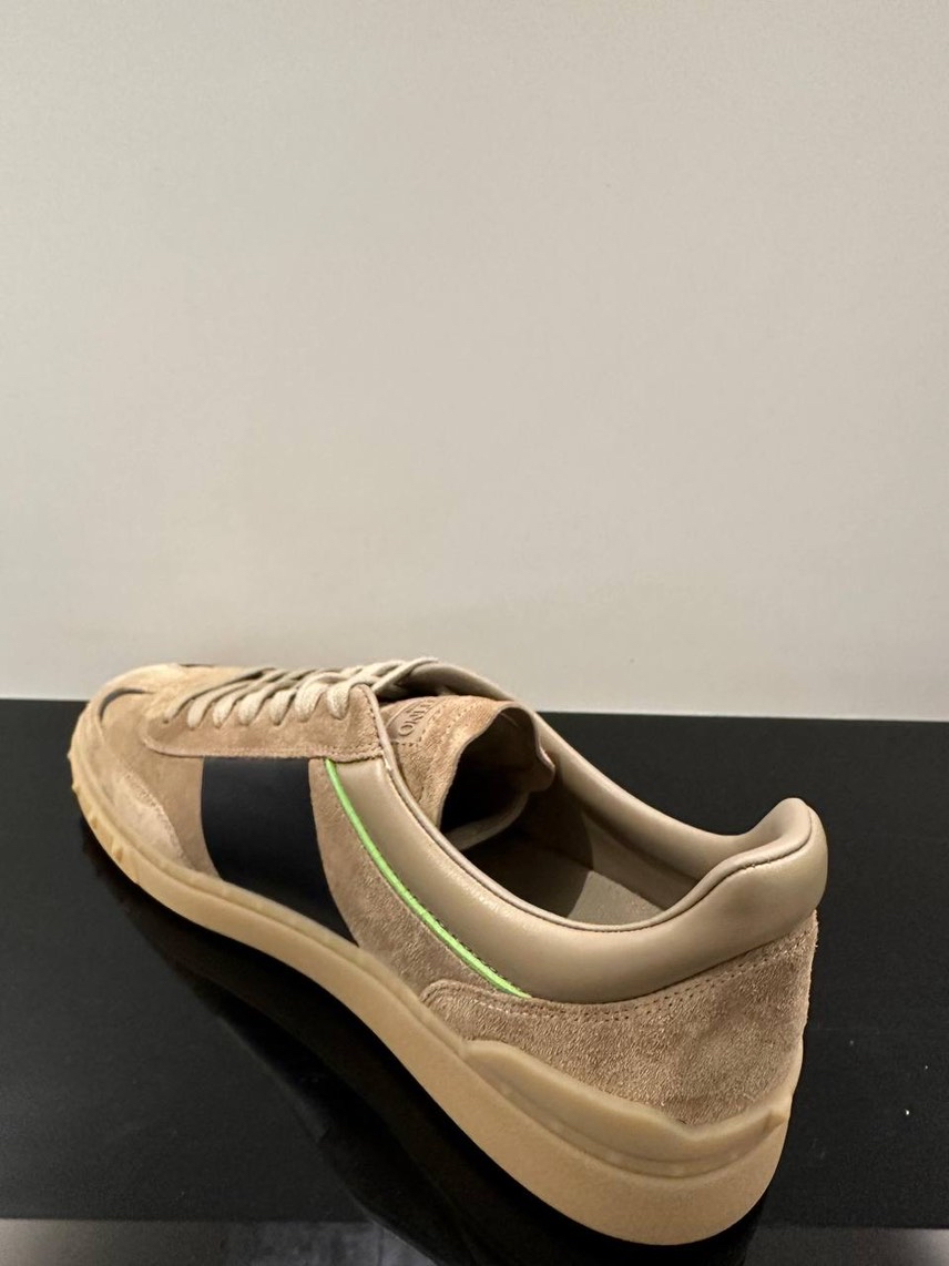 VALENTINO GARAVANI Sneakers side view - Men's luxury Shoes