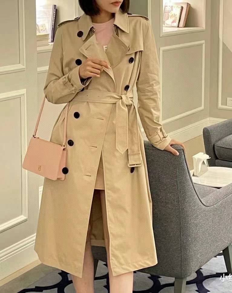 BURBERRY Clutch bags side view - Women's luxury Bags