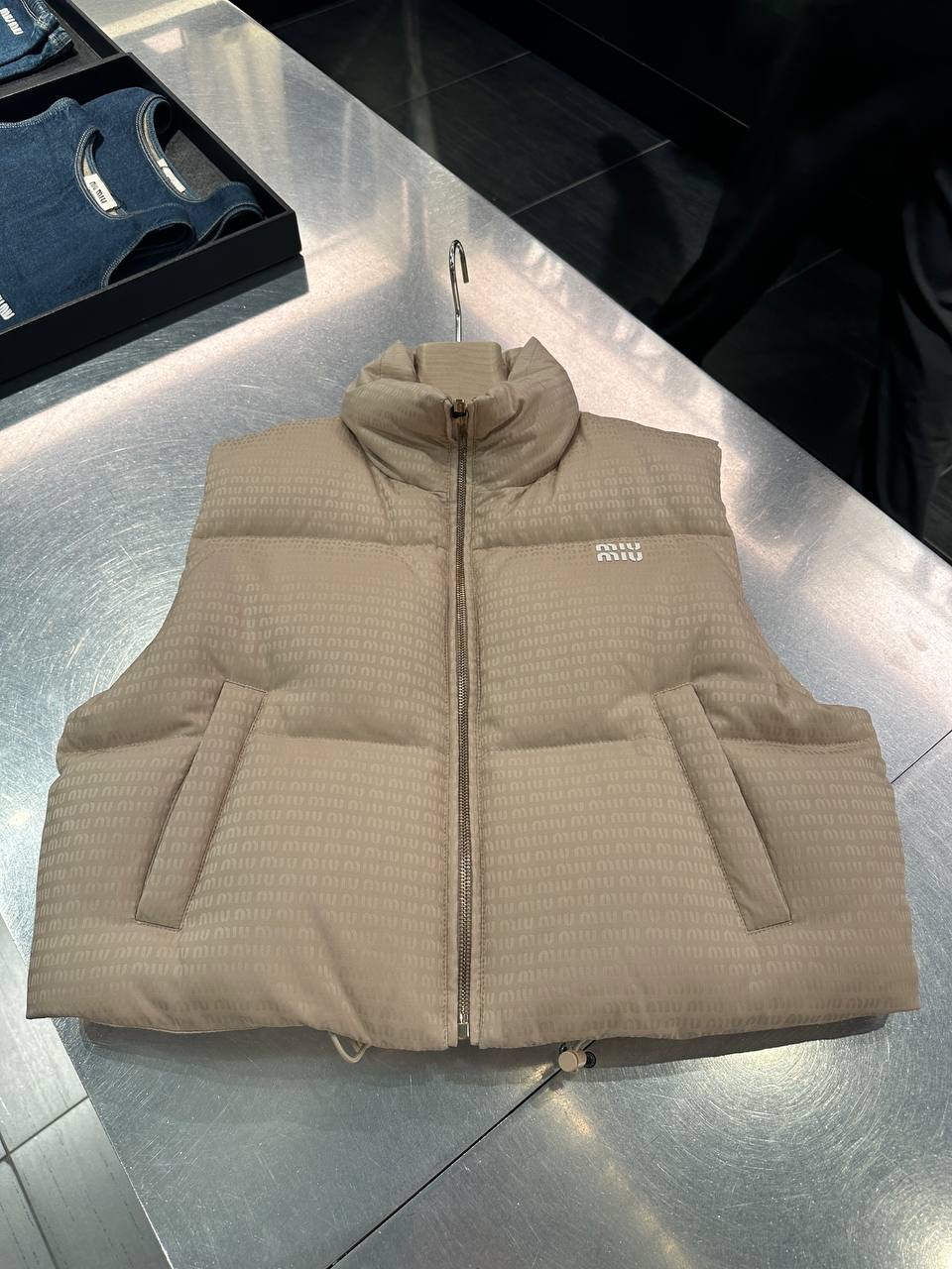 MIU MIU Gilets front view - Women luxury Clothes