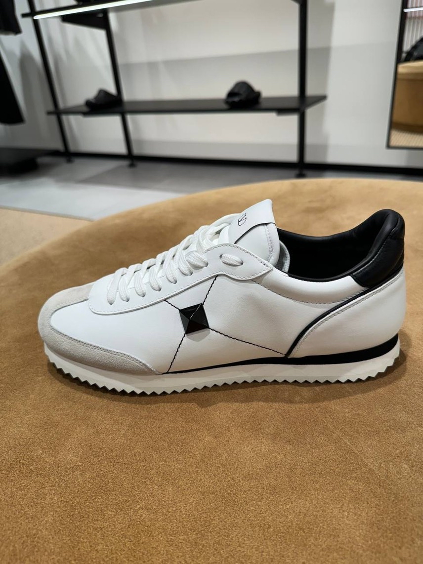 VALENTINO GARAVANI Sneakers front view - Men's luxury Shoes