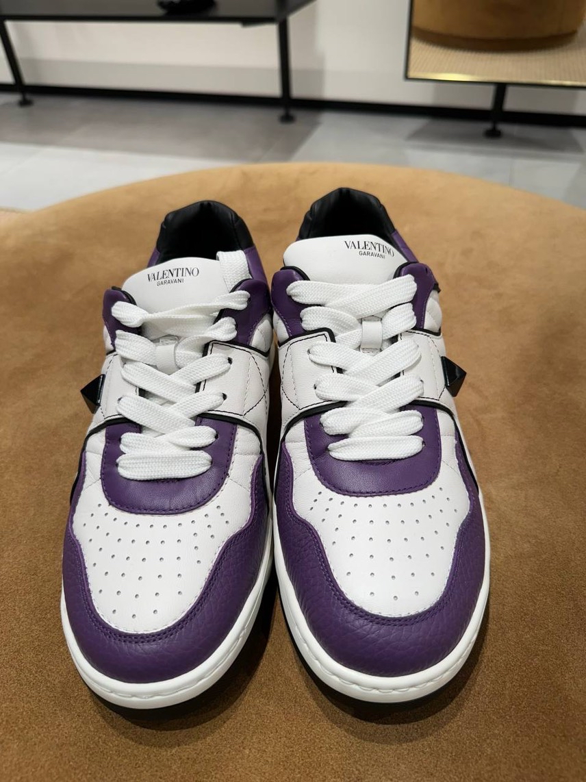 VALENTINO GARAVANI Sneakers side view - Men's luxury Shoes