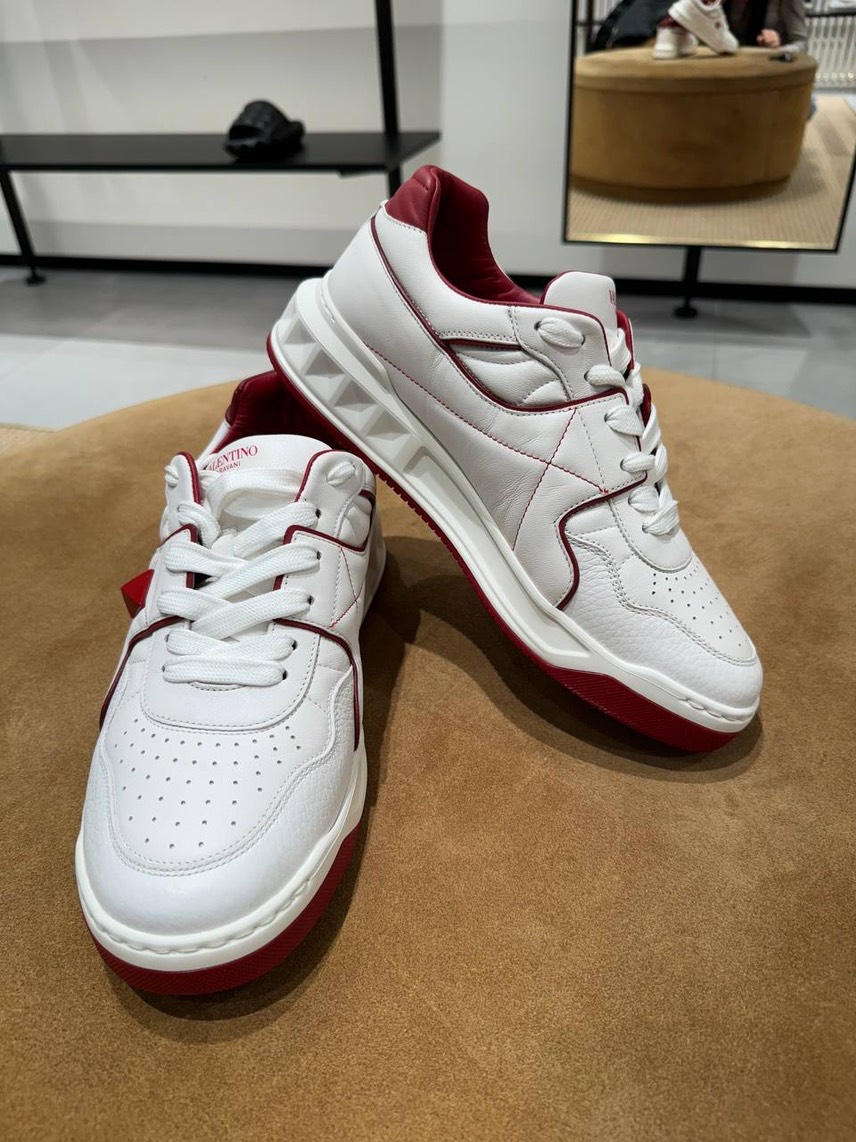 VALENTINO GARAVANI Sneakers front view - Men's luxury Shoes