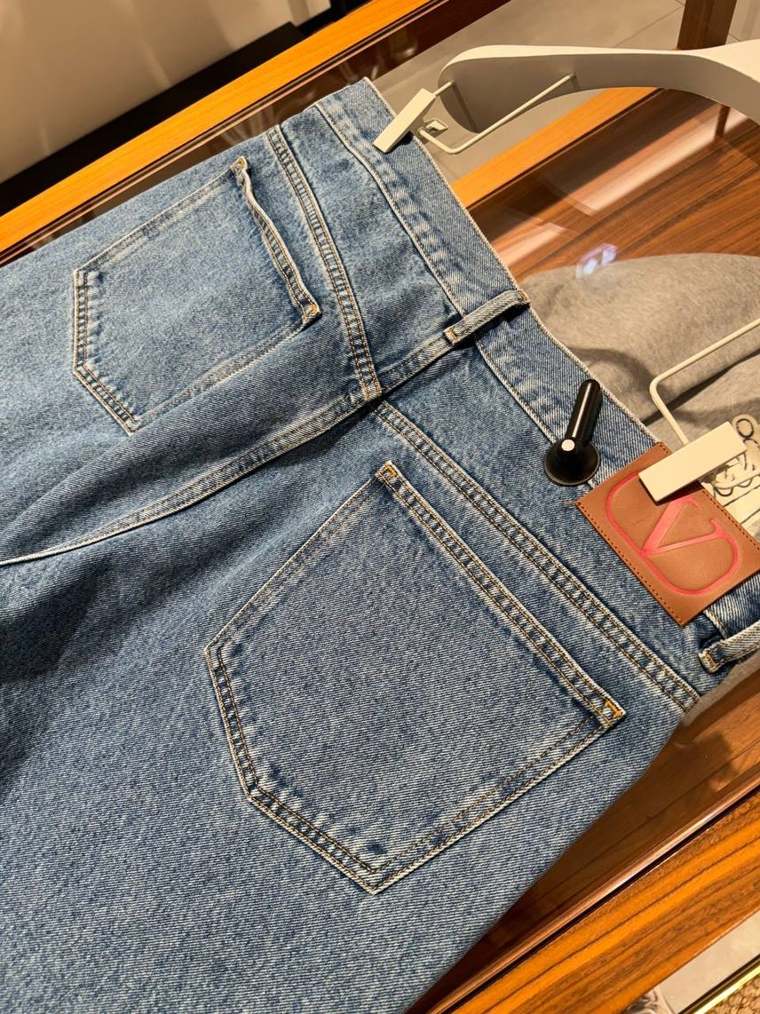 VALENTINO GARAVANI Denim side view - Men's luxury Clothes