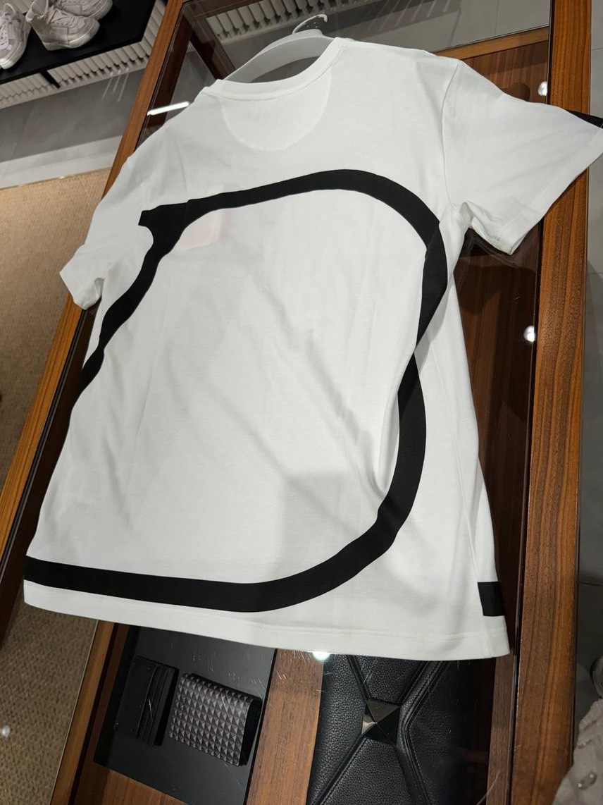 VALENTINO GARAVANI T-shirt and Polo side view - Men's luxury Clothes