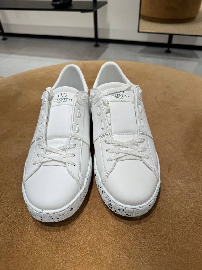 VALENTINO GARAVANI Sneakers side view - Men's luxury Shoes