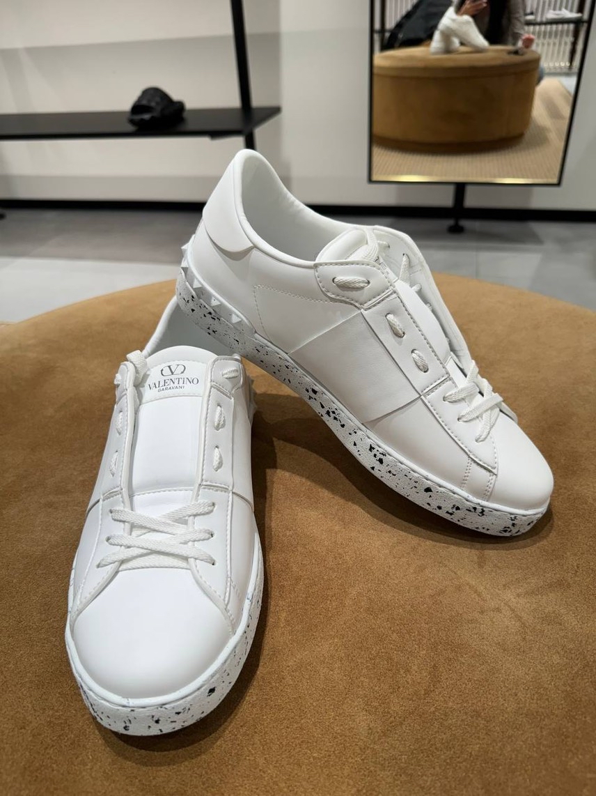 VALENTINO GARAVANI Sneakers front view - Men's luxury Shoes
