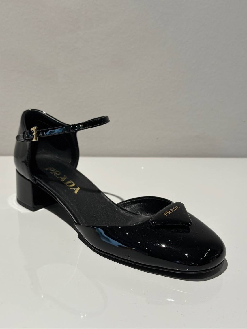 PRADA Sandals front view - Women's luxury Shoes