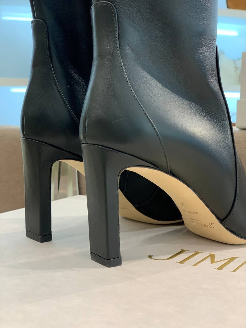 JIMMY CHOO Boots side view - Women's luxury Shoes
