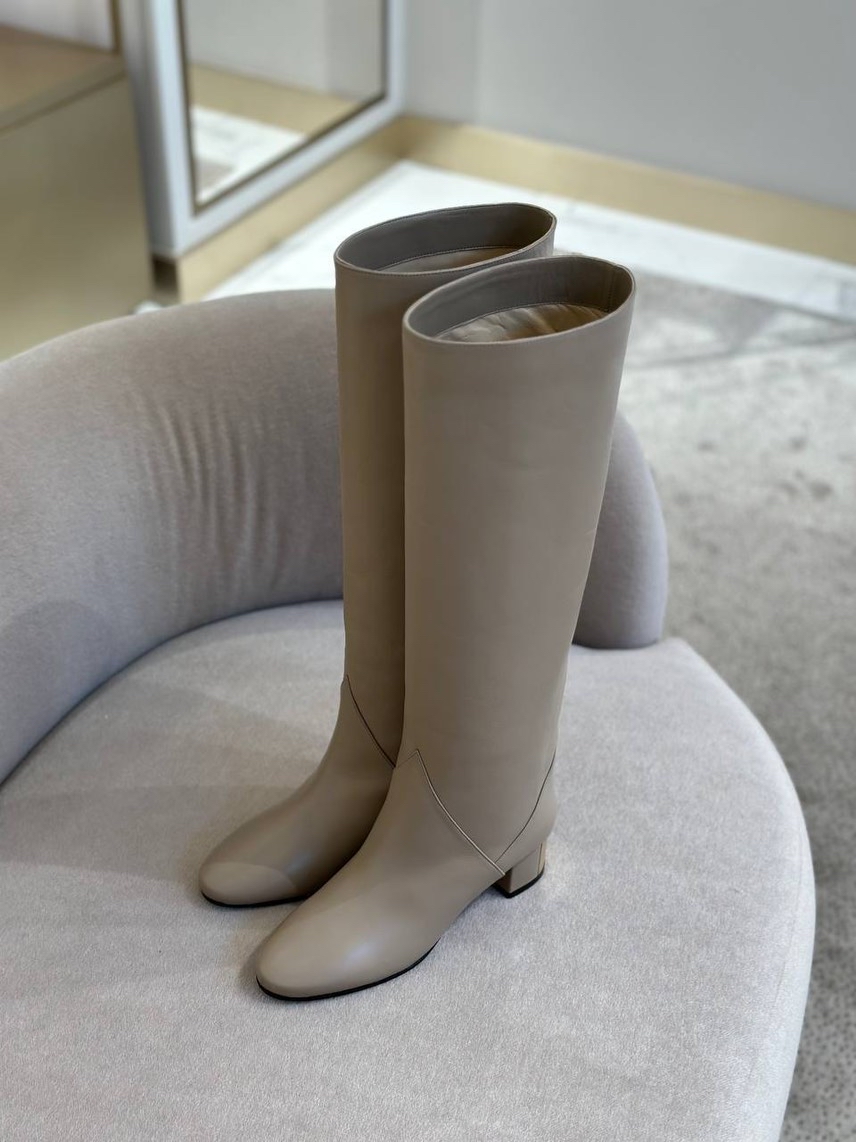 JIMMY CHOO Boots front view - Women's luxury Shoes