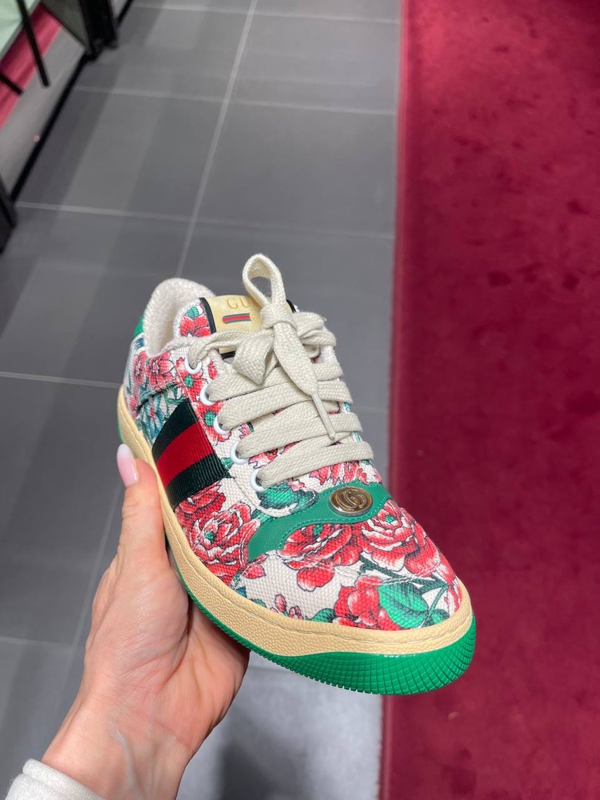 GUCCI Sneakers side view - Women's luxury Shoes