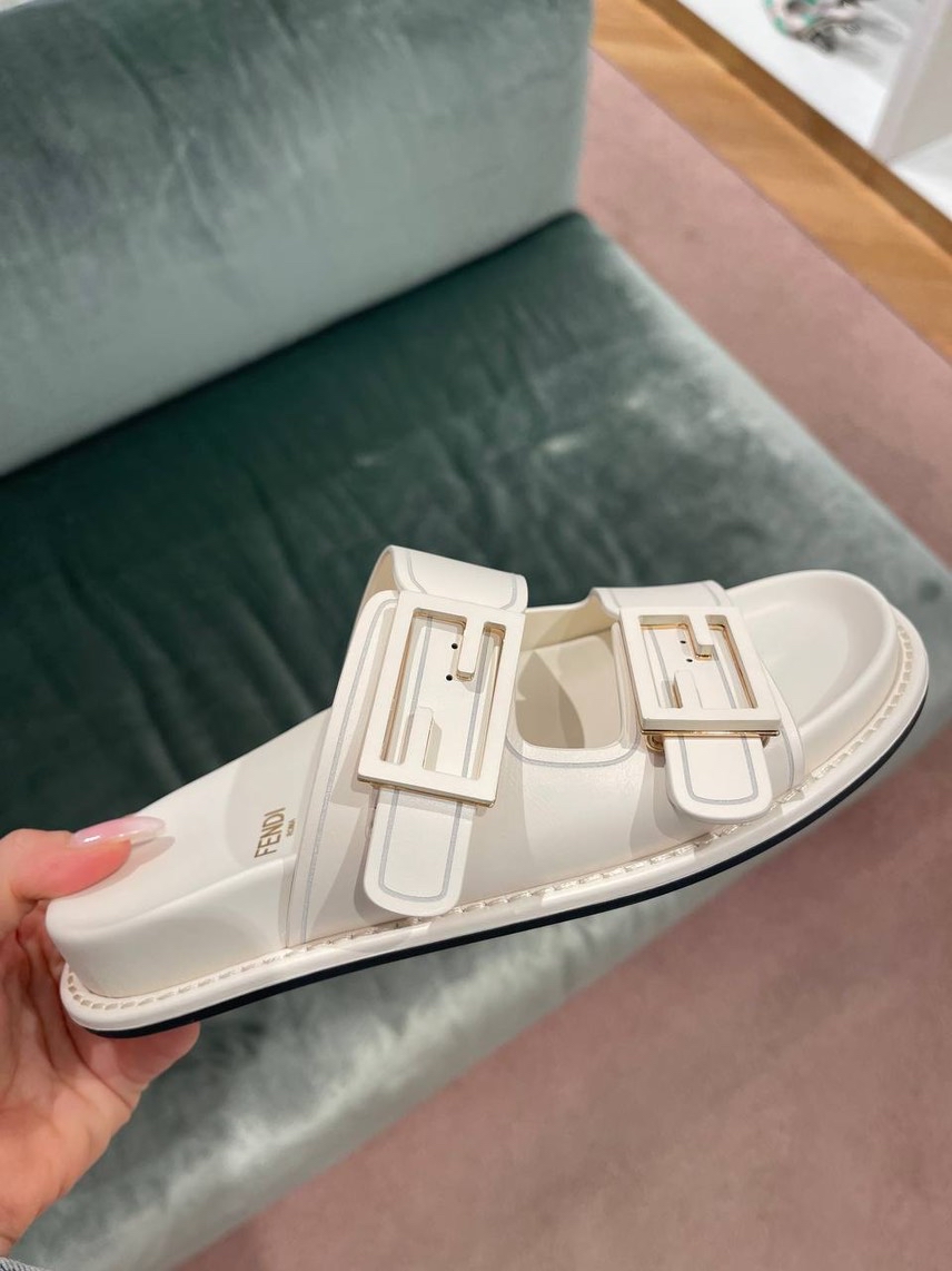 FENDI Slides front view - Women's luxury Shoes