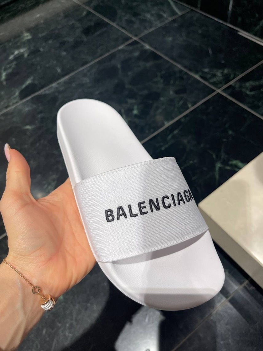 BALENCIAGA Slides side view - Women's luxury Shoes