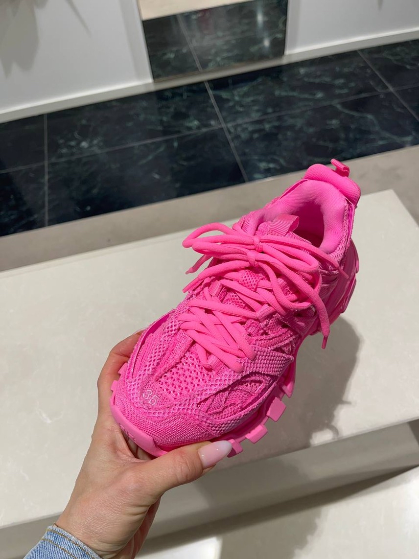 BALENCIAGA Sneakers front view - Women's luxury Shoes